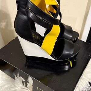 Paper Fox Black and Yellow Wedges